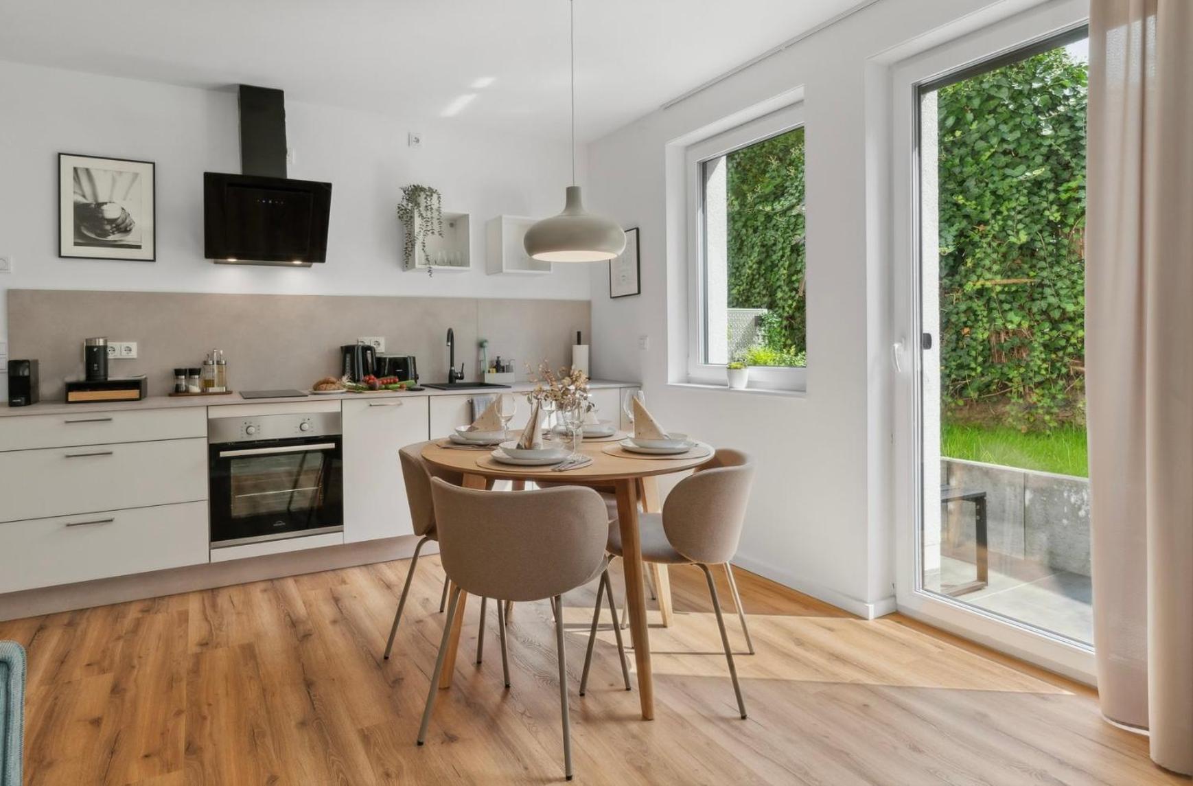 Deluxe Apartment In Bielefeld City Mit Parkplatz Und Terrasse Exterior foto